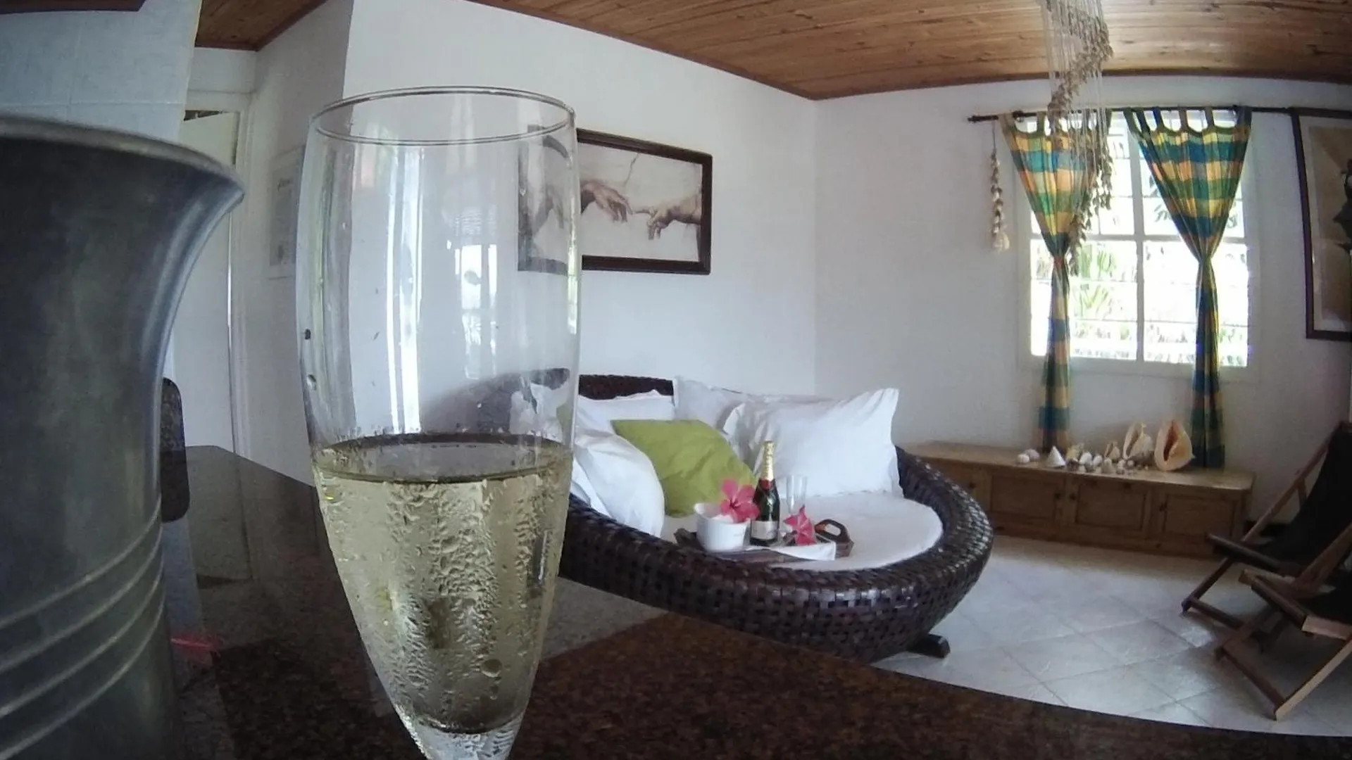 Kokogrove Chalets Anse Royale
